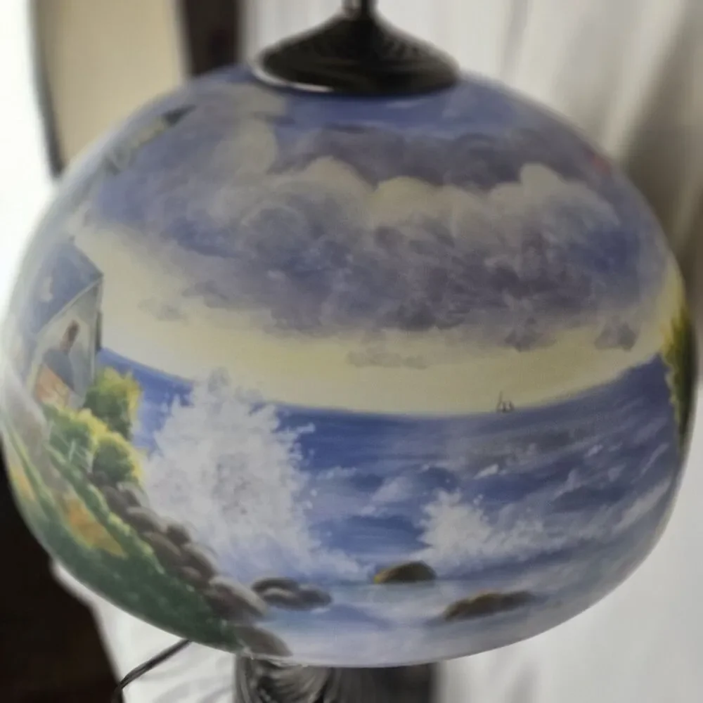 Limited Edition Thomas Kinkade  Reverse Painted Lamp “A Light in the Storm” Auth